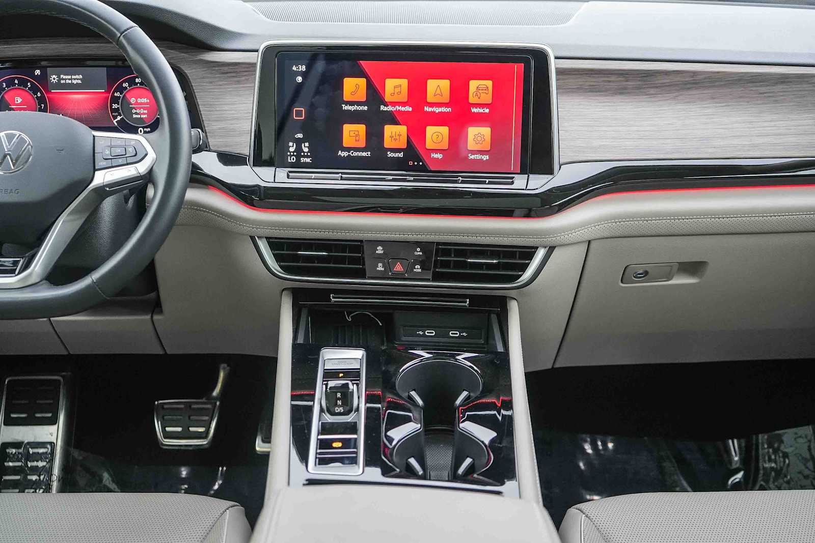 Thumbnail: 2025 Volkswagen Atlas - 15