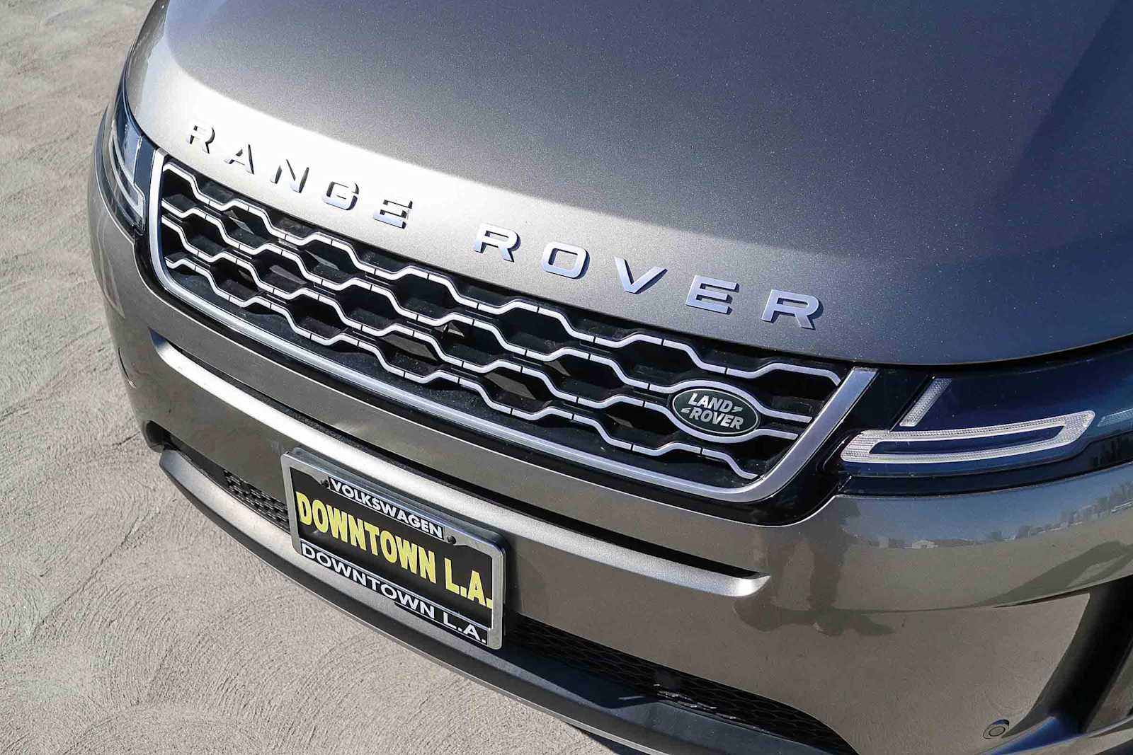 Thumbnail: 2022 Land Rover Range Rover Evoque - 8