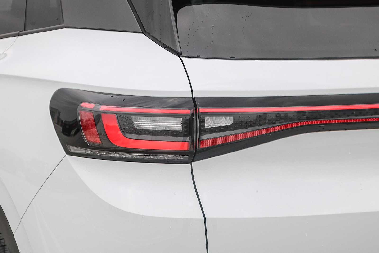 Thumbnail: 2022 Volkswagen ID.4 - 9
