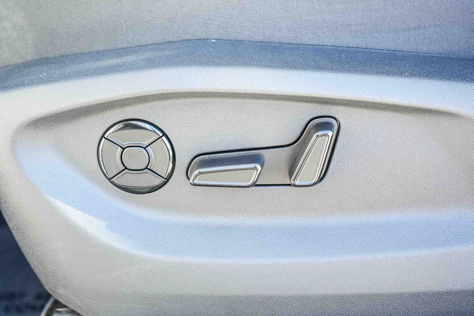 Thumbnail: 2026 Volkswagen Tiguan - 23