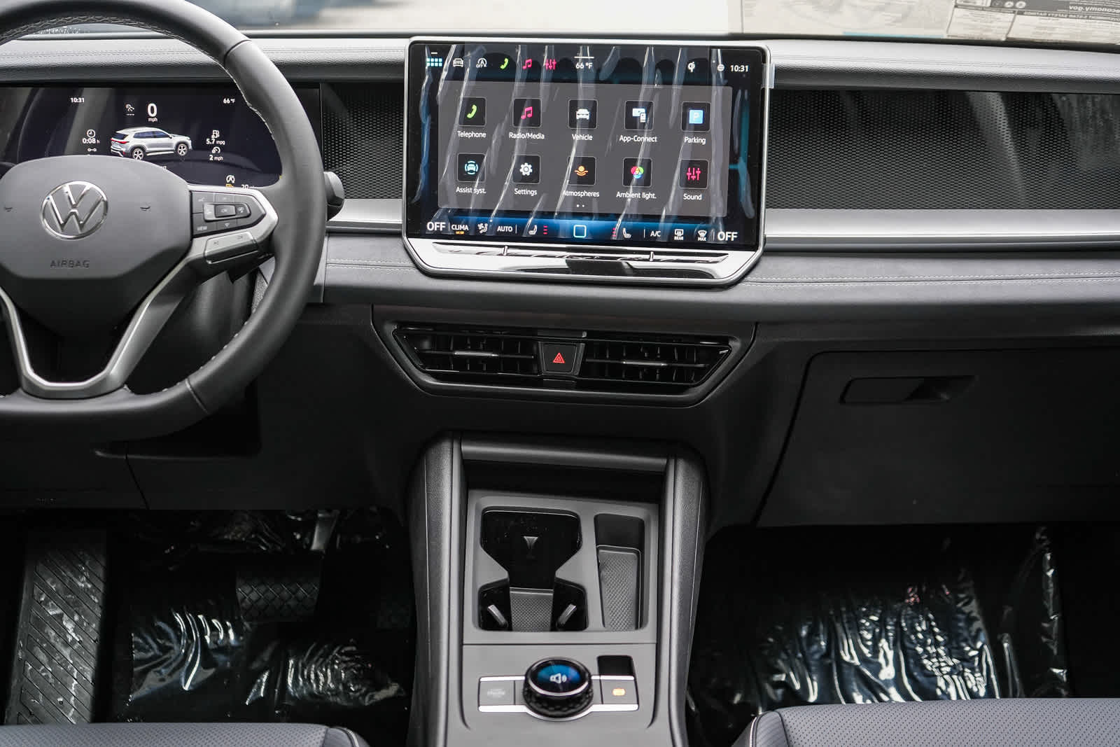 Thumbnail: 2026 Volkswagen Tiguan - 15