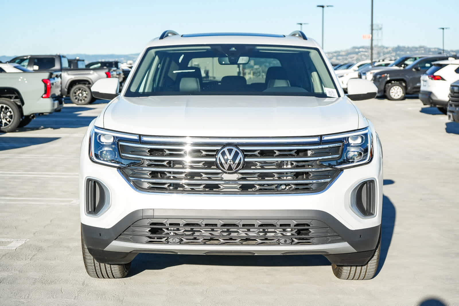 Thumbnail: 2026 Volkswagen Atlas - 2
