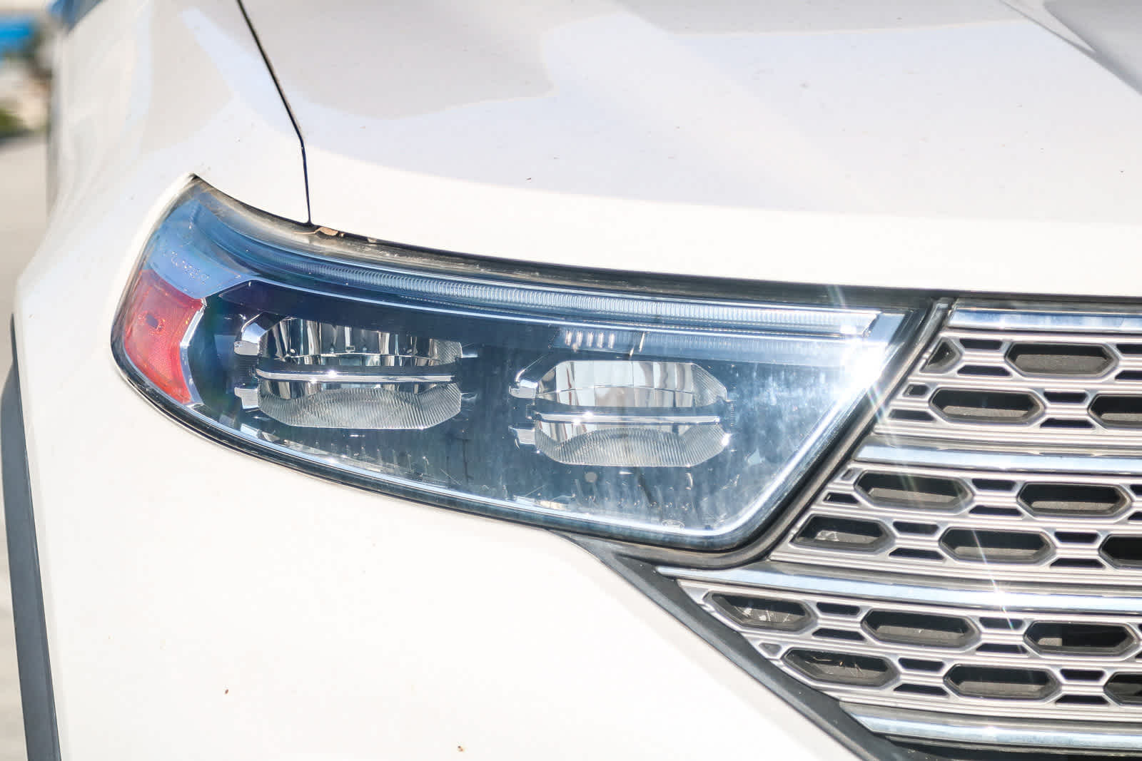 2020 Ford Explorer Limited photo 2