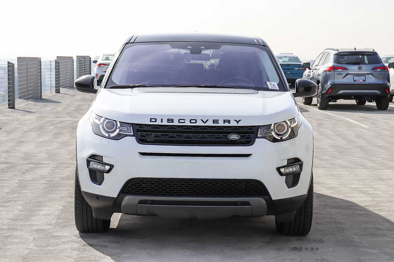 Thumbnail: 2018 Land Rover Discovery Sport - 2