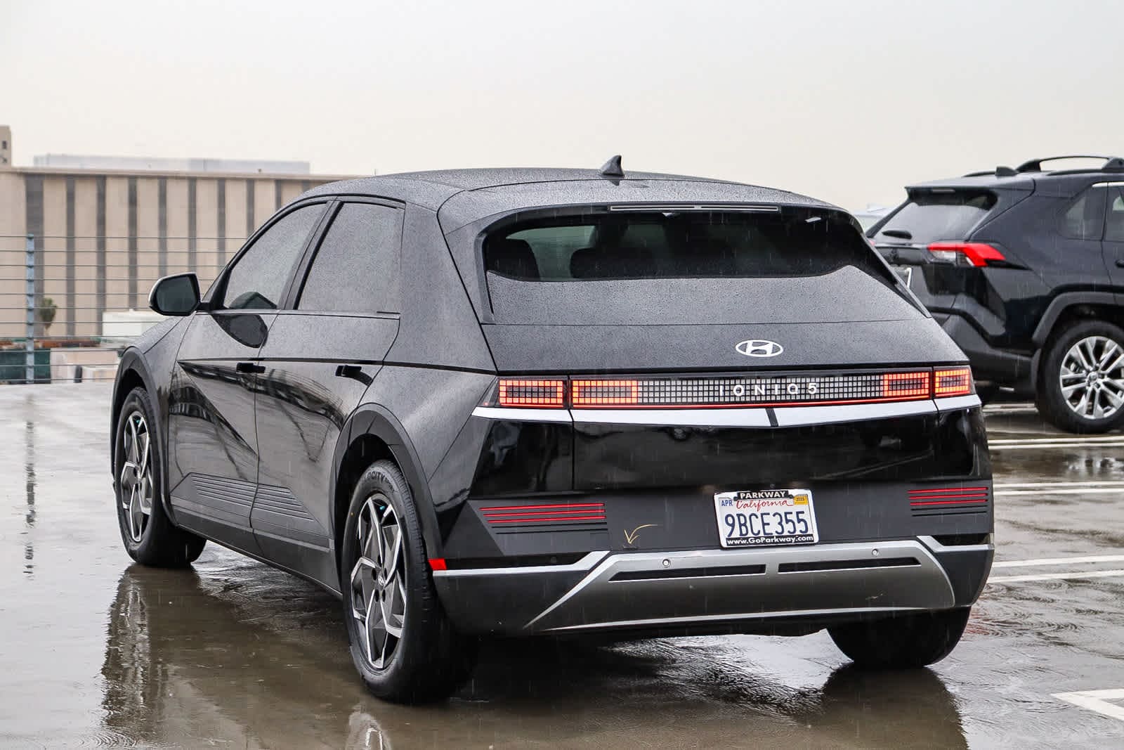 Thumbnail: 2022 Hyundai Ioniq 5 - 6