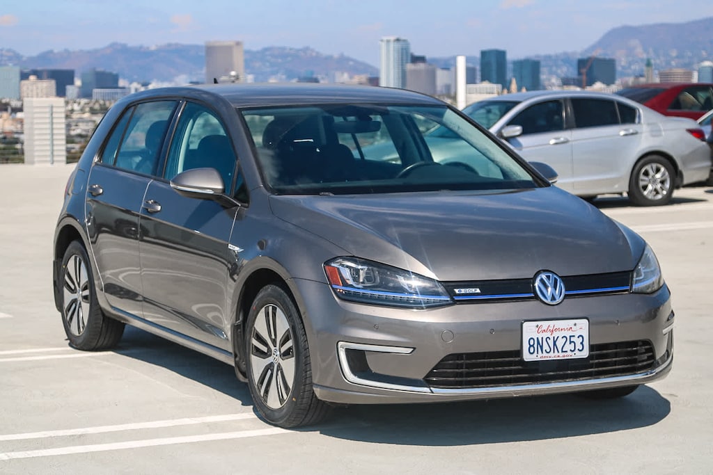 Used 2016 Volkswagen e-Golf SEL Premium Hatchback