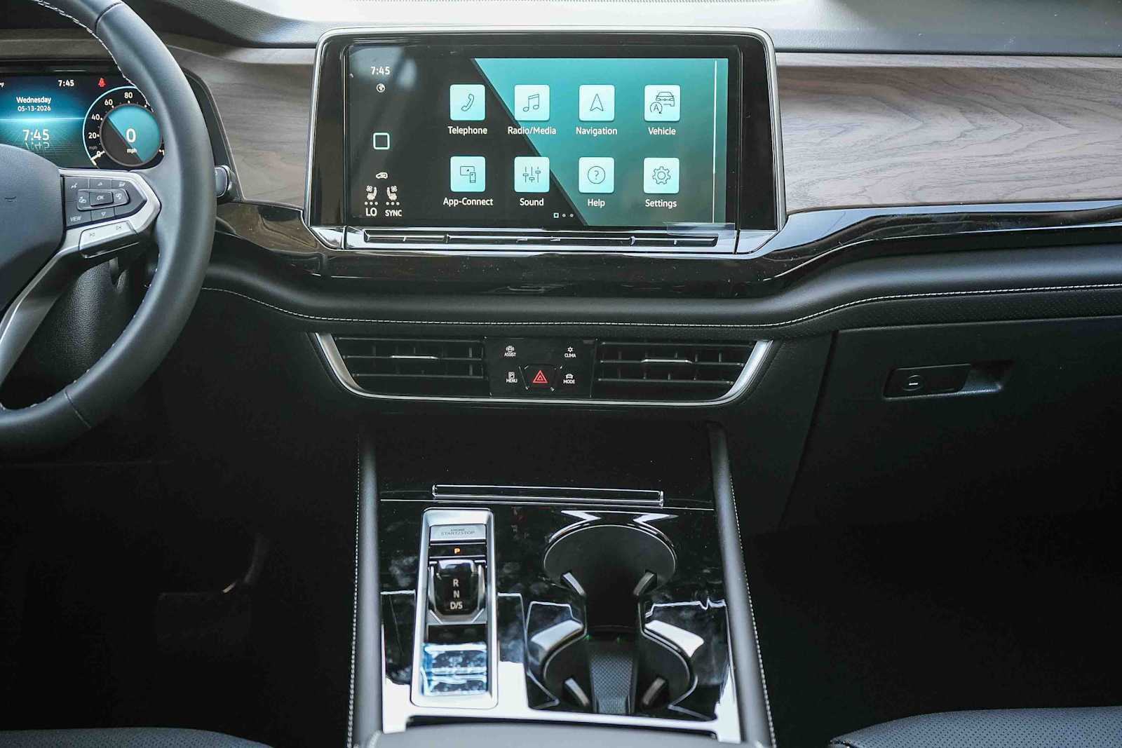 Thumbnail: 2026 Volkswagen Atlas - 15