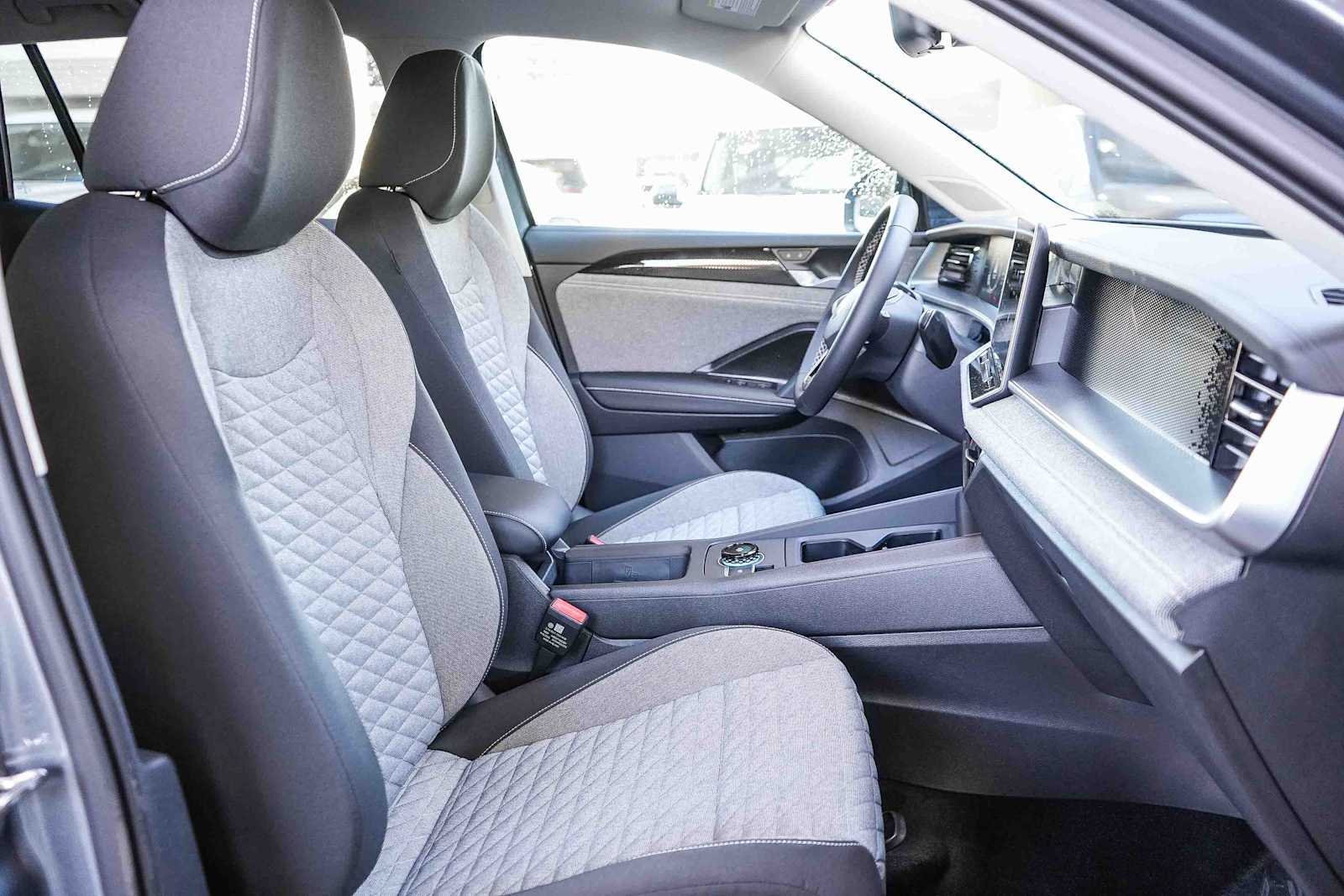 Thumbnail: 2026 Volkswagen Tiguan - 18