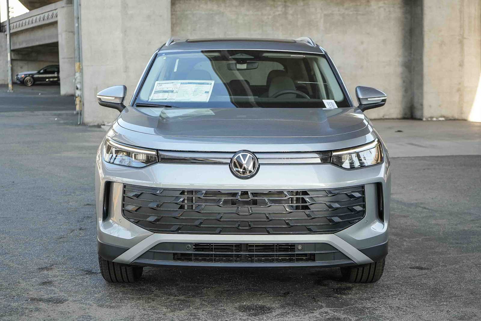 Thumbnail: 2026 Volkswagen Tiguan - 2
