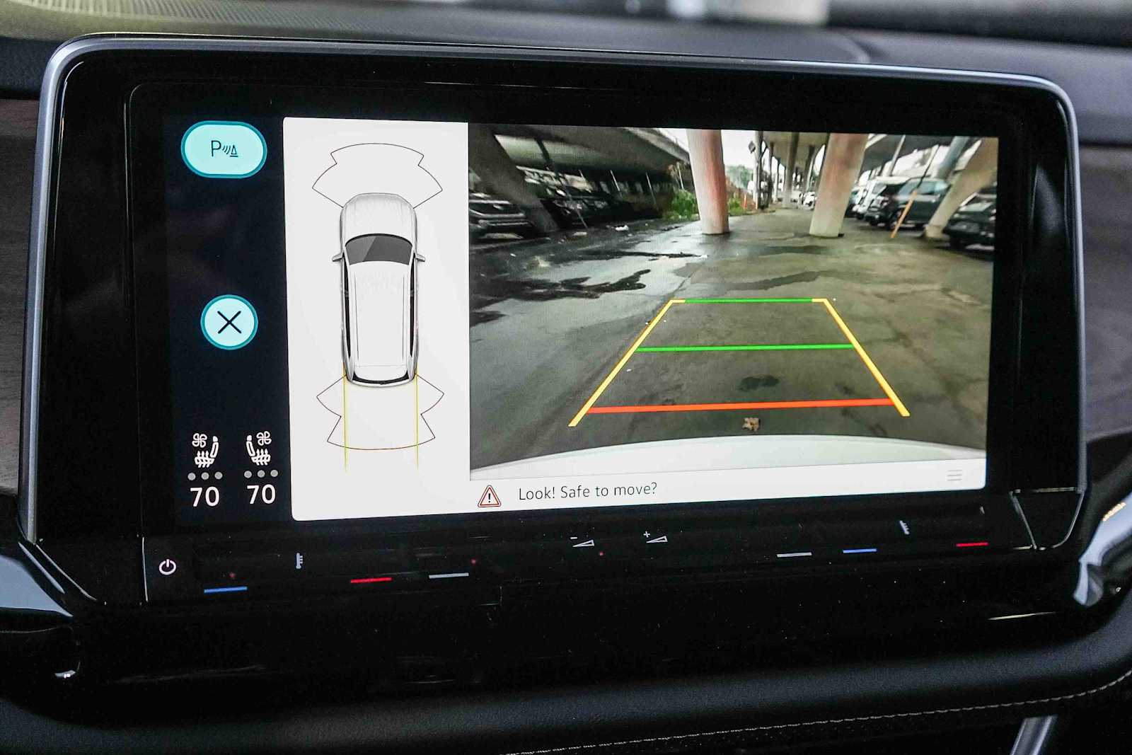 Thumbnail: 2026 Volkswagen Atlas - 26