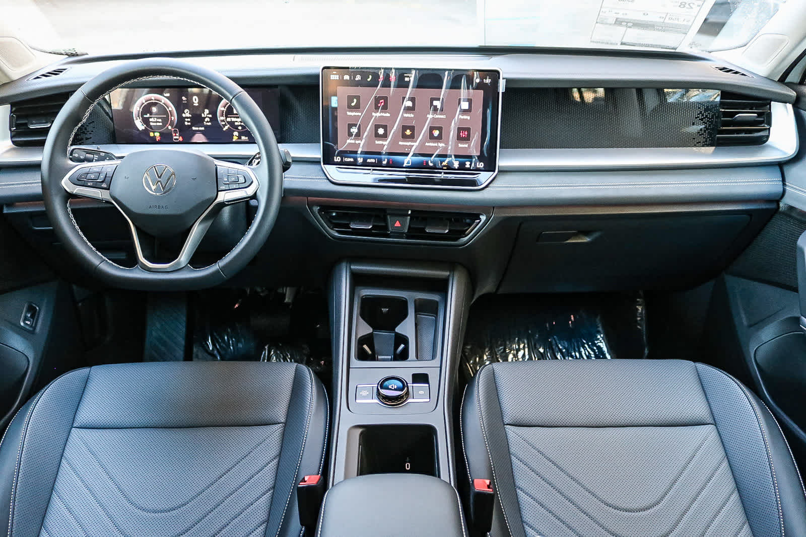 Thumbnail: 2026 Volkswagen Tiguan - 14