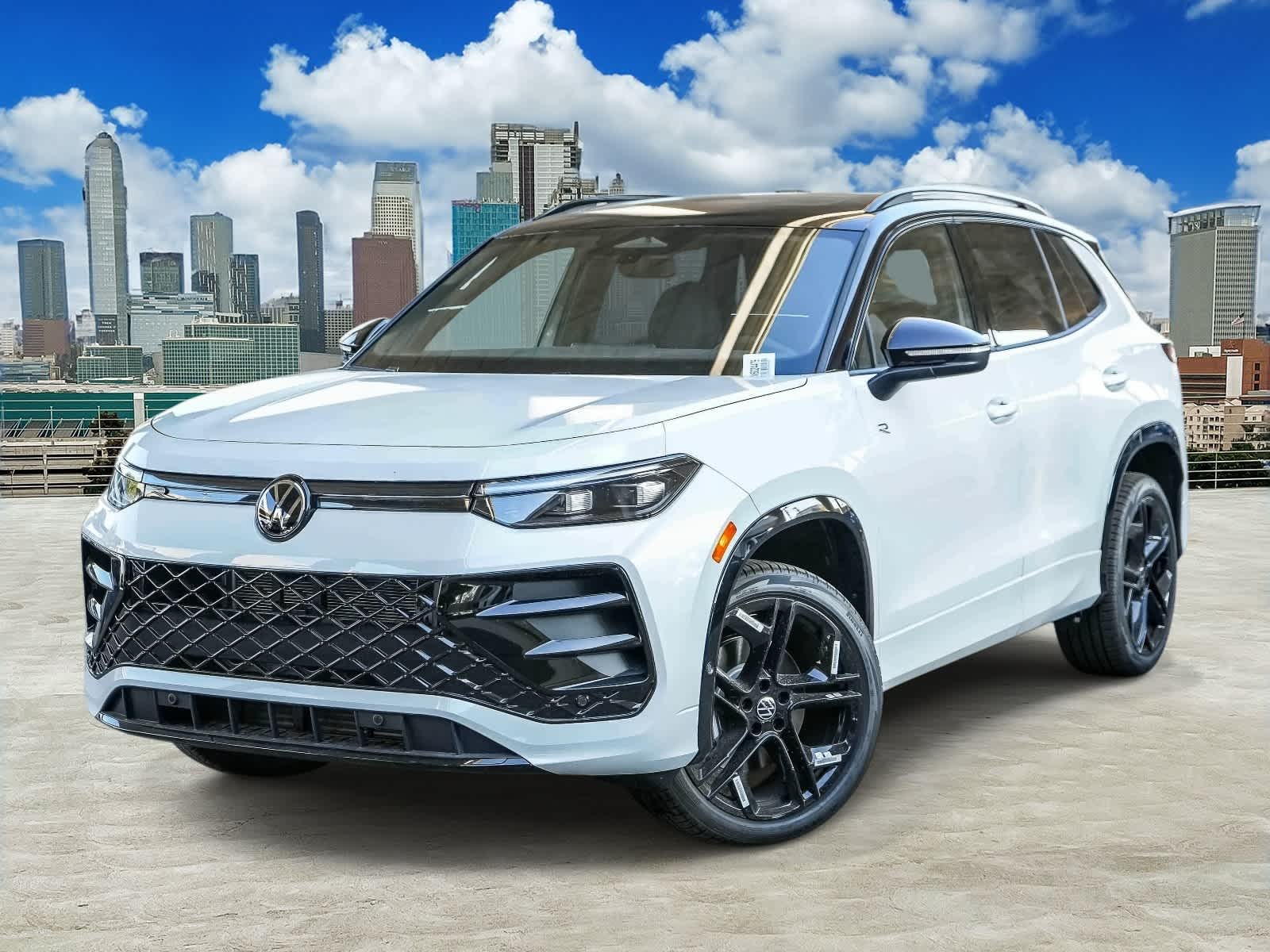 2026 Volkswagen Tiguan SE R-LINE BLACK's photo