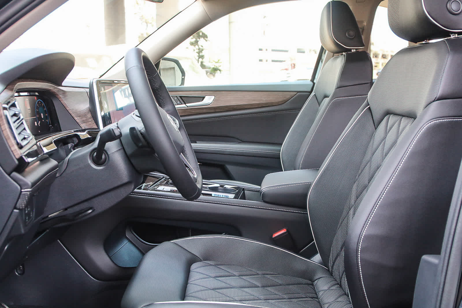 Thumbnail: 2025 Volkswagen Atlas - 19