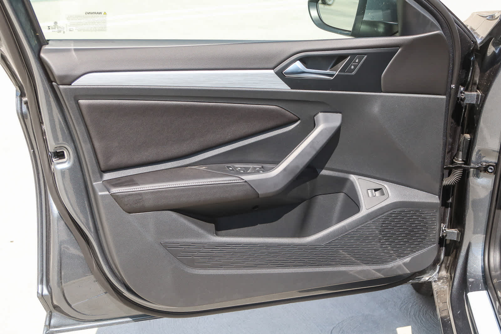 Thumbnail: 2025 Volkswagen Jetta - 23