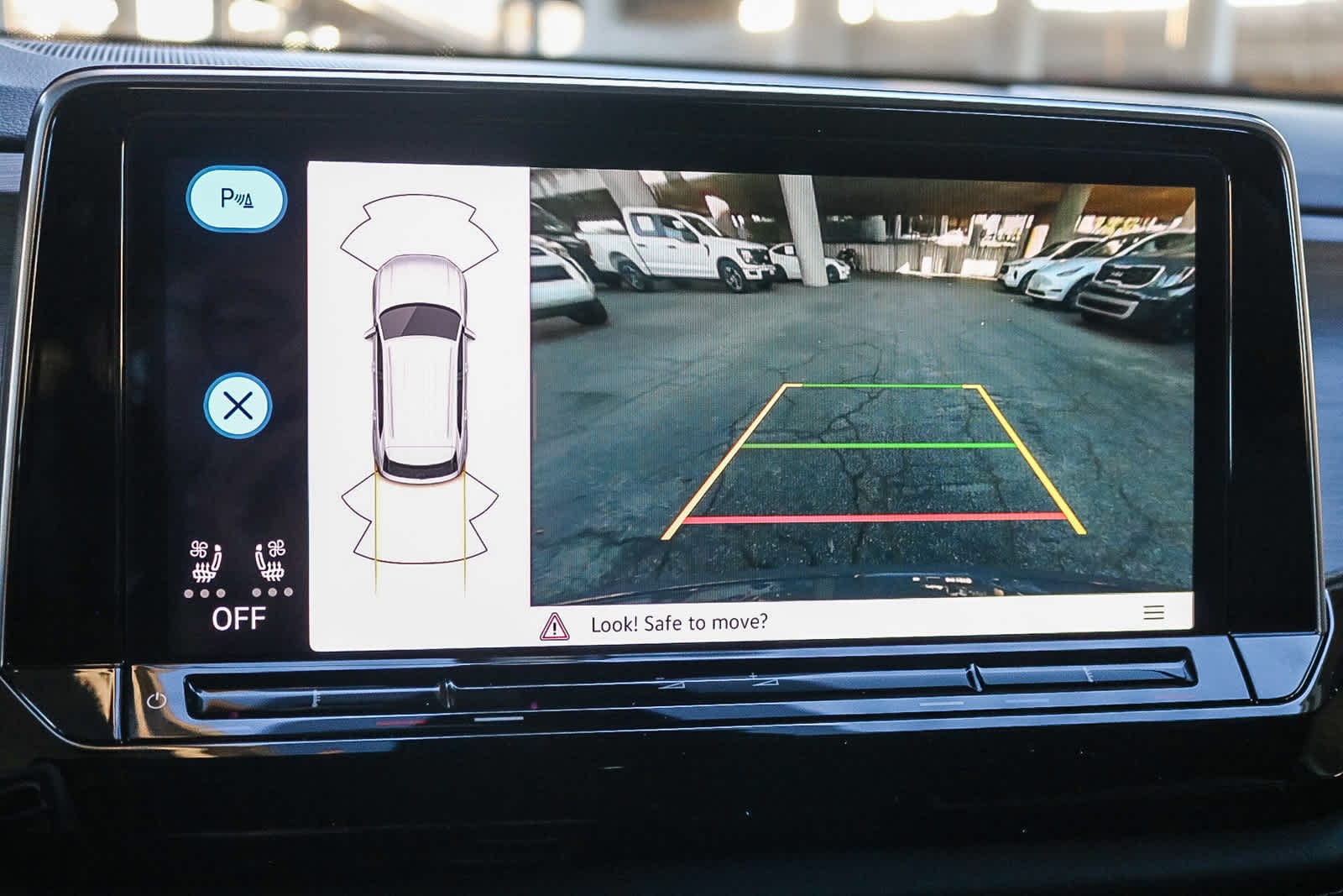 Thumbnail: 2026 Volkswagen Atlas - 25