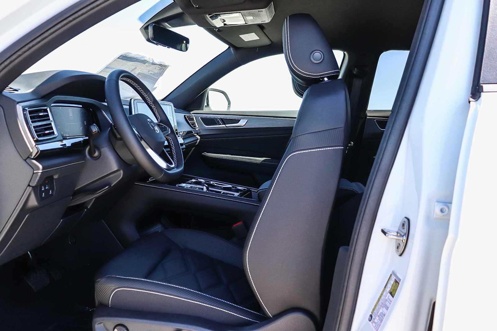 Thumbnail: 2026 Volkswagen Atlas - 18