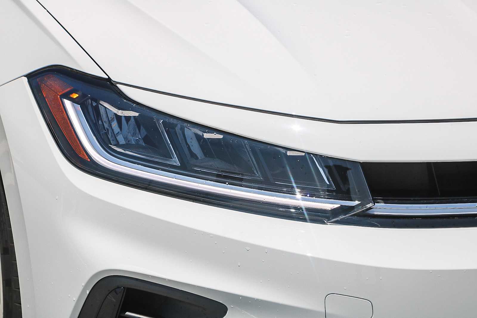 Thumbnail: 2025 Volkswagen Jetta - 4