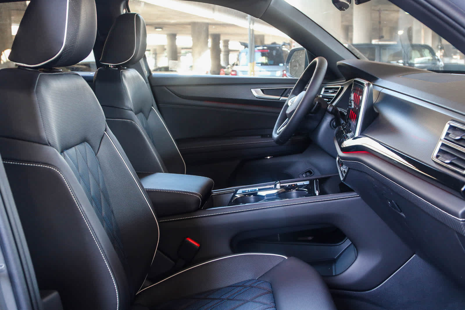 Thumbnail: 2026 Volkswagen Atlas - 17