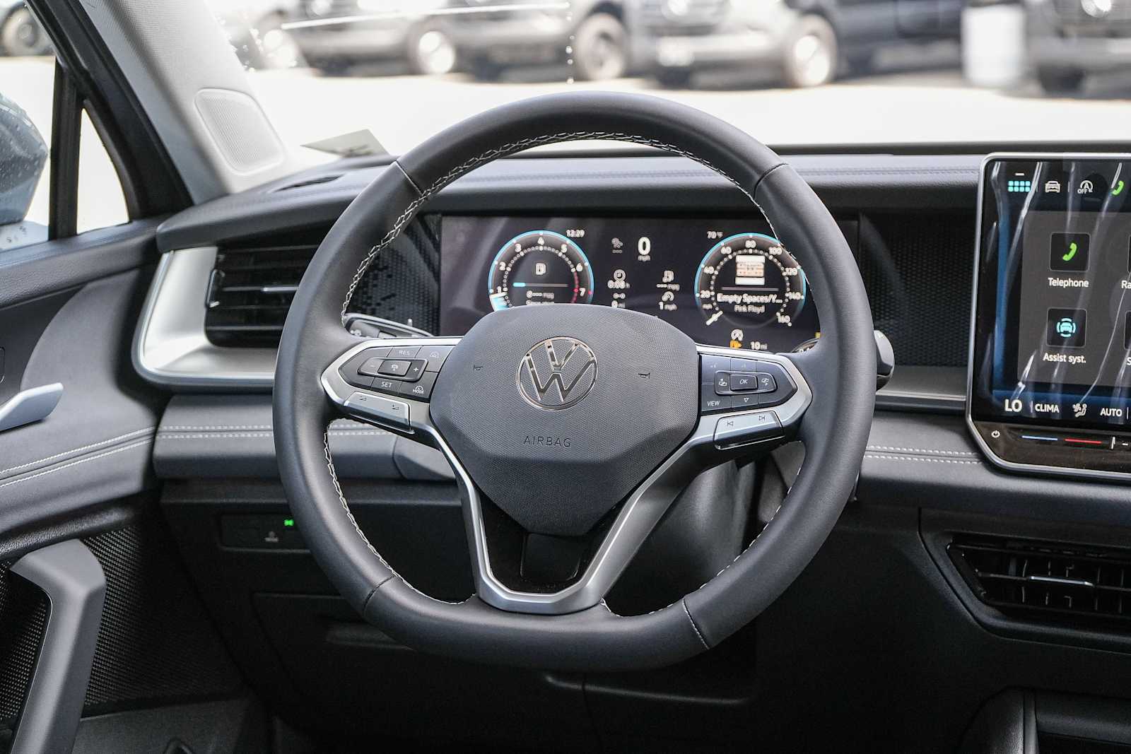 Thumbnail: 2026 Volkswagen Tiguan - 17