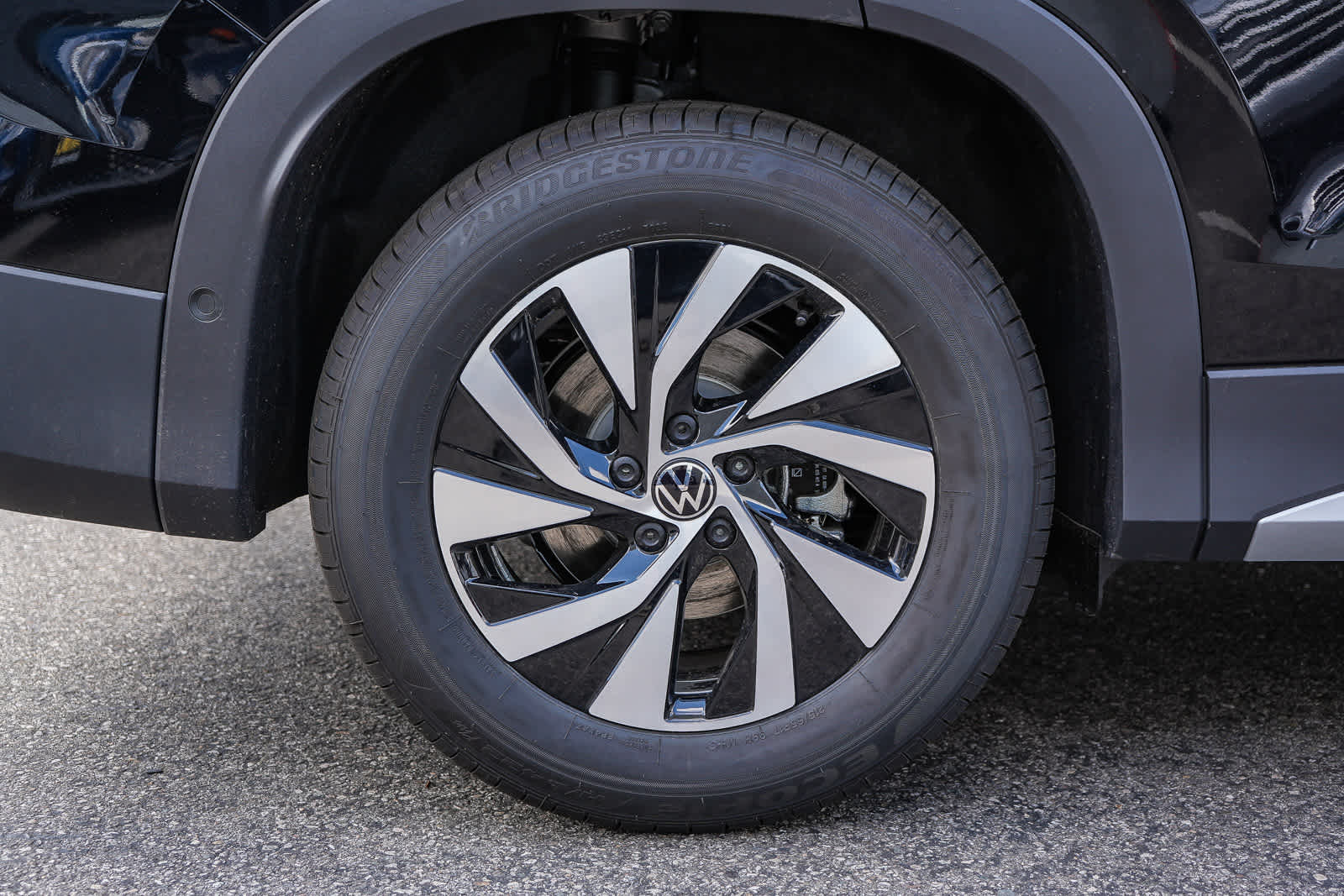 Thumbnail: 2026 Volkswagen Tiguan - 10
