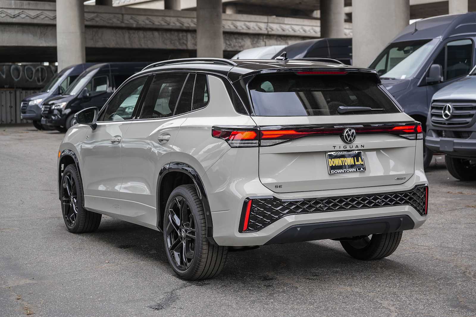 Thumbnail: 2026 Volkswagen Tiguan - 5