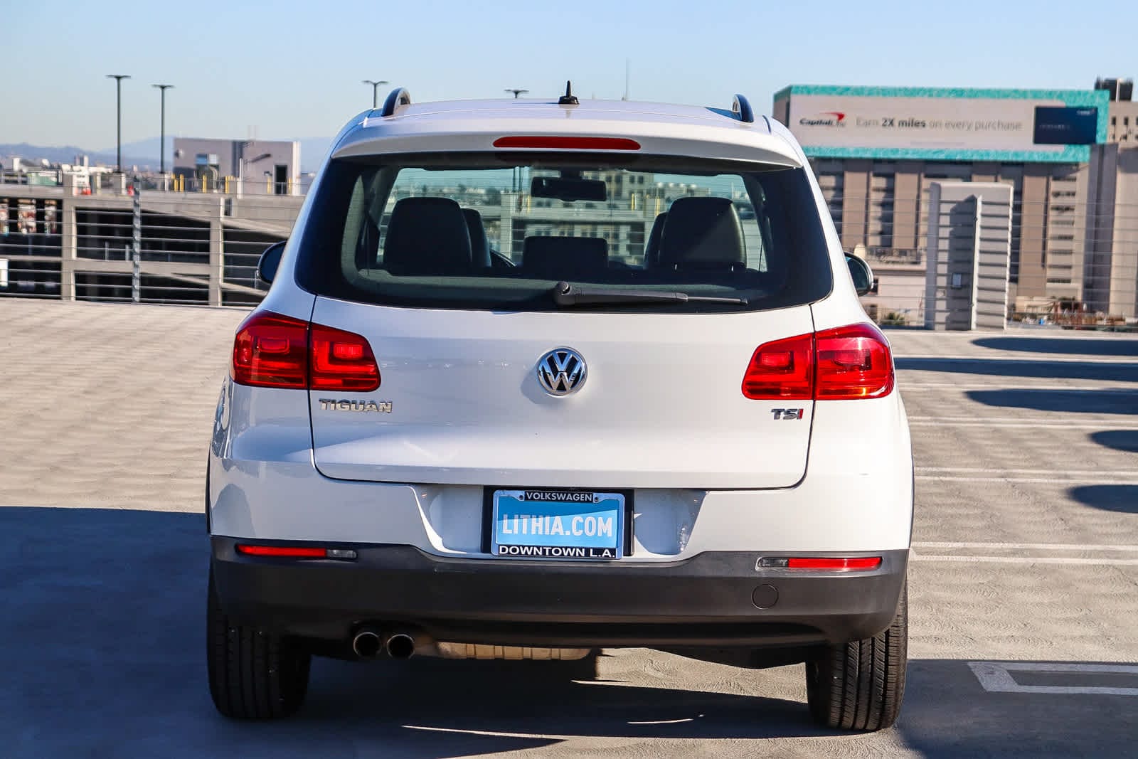 Thumbnail: 2016 Volkswagen Tiguan - 5