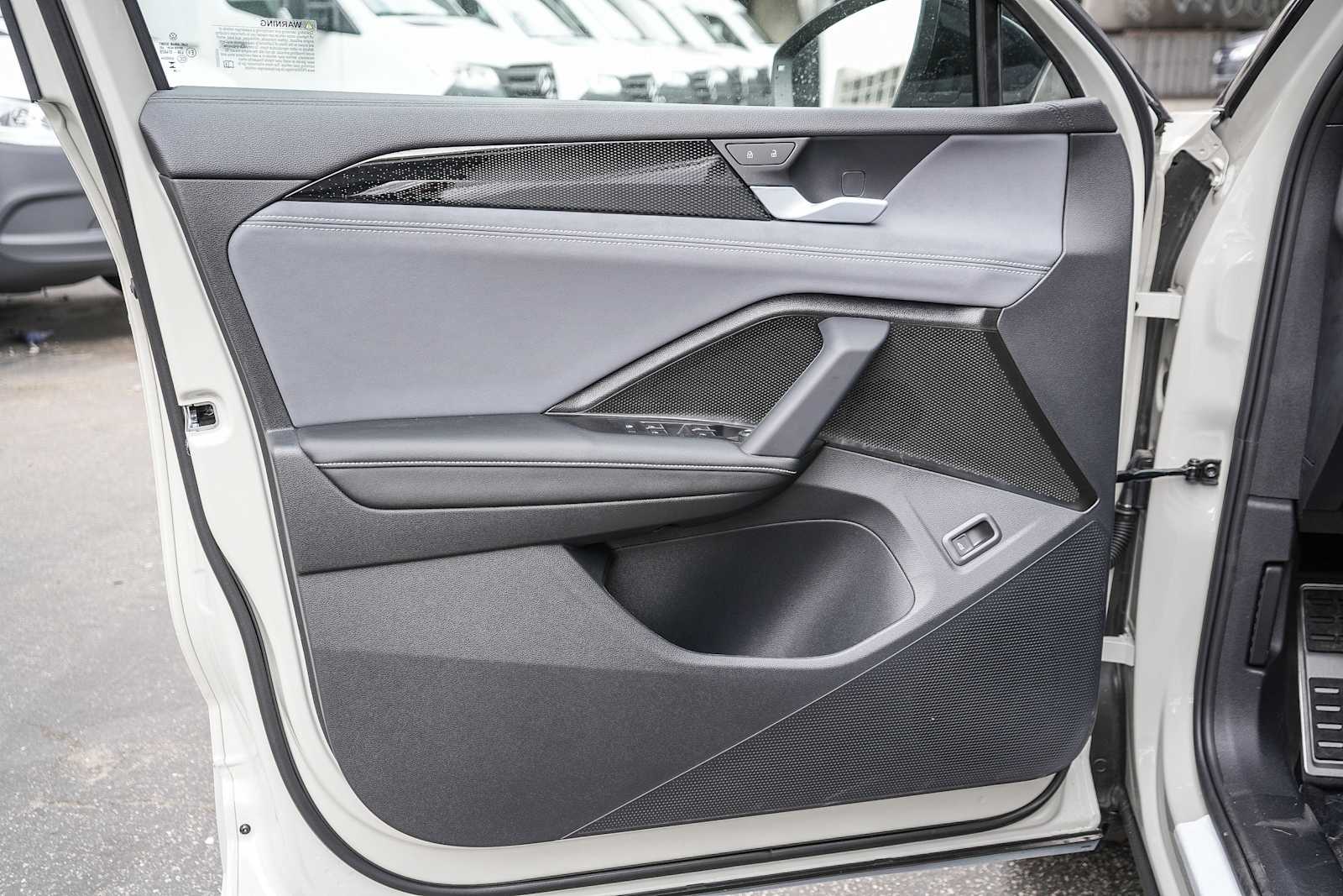 Thumbnail: 2026 Volkswagen Tiguan - 23