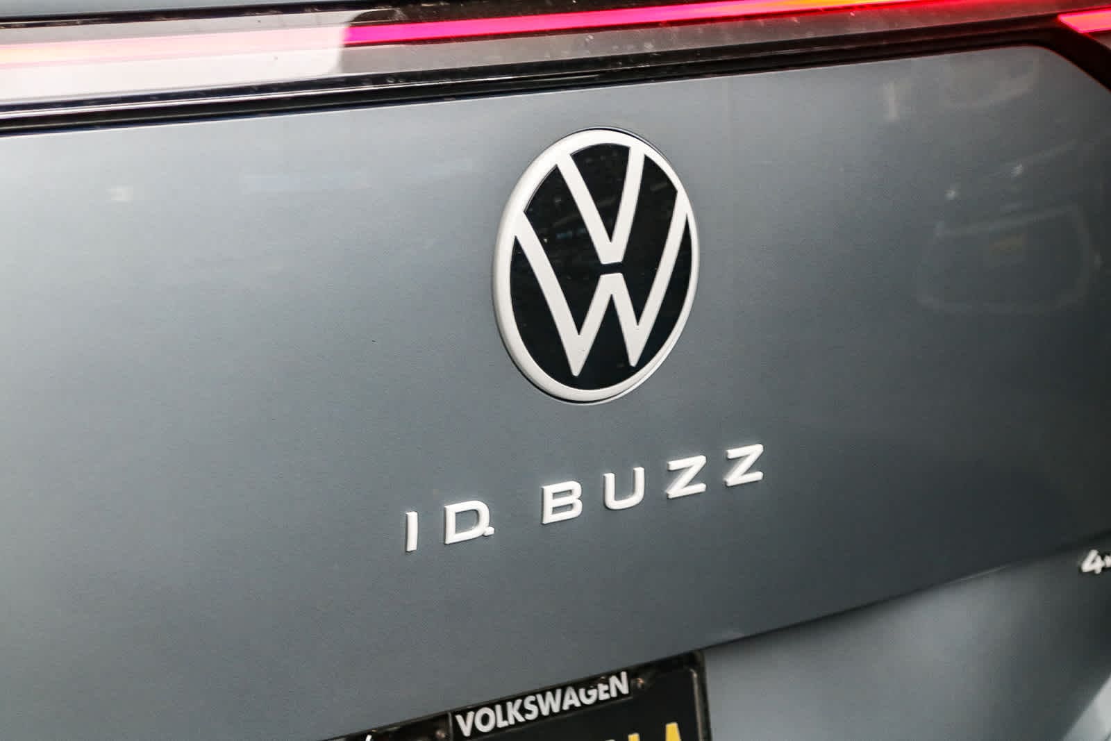 Thumbnail: 2025 Volkswagen ID.Buzz - 10
