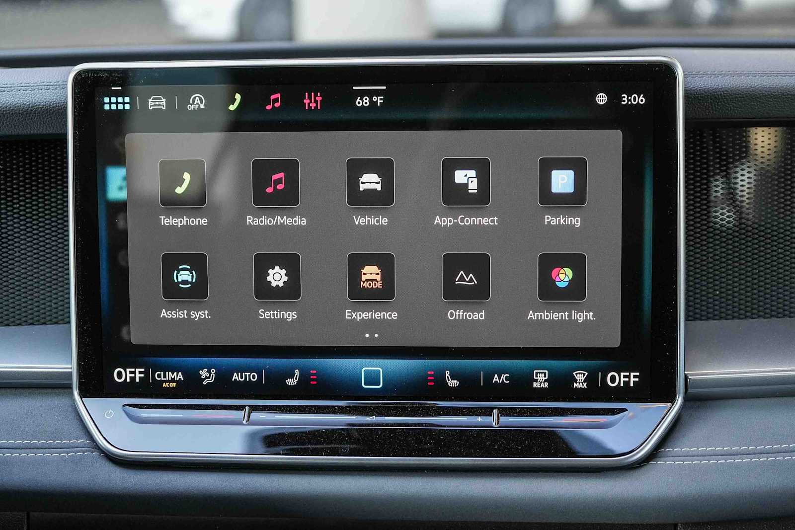 Thumbnail: 2026 Volkswagen Tiguan - 14