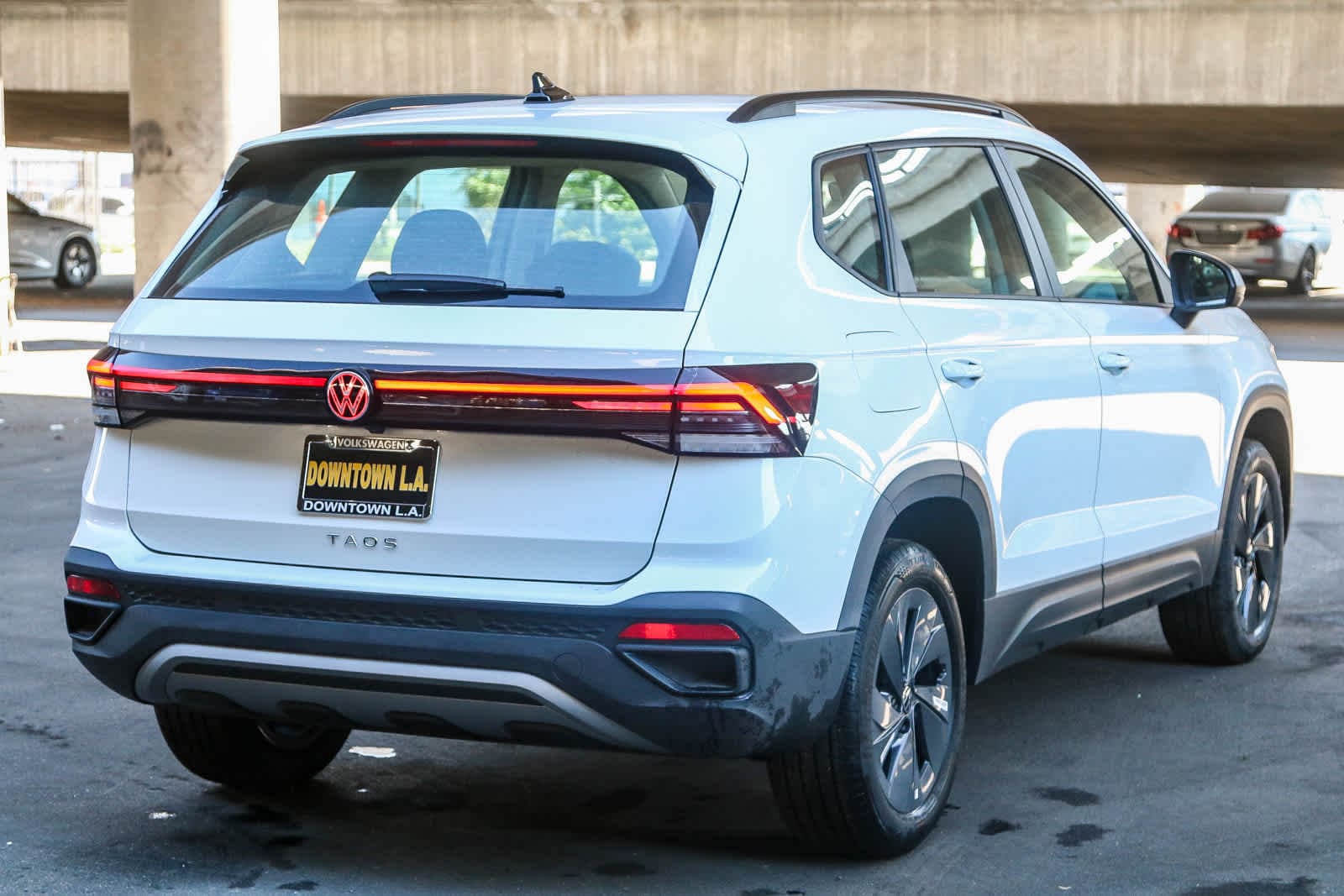 Thumbnail: 2025 Volkswagen Taos - 6