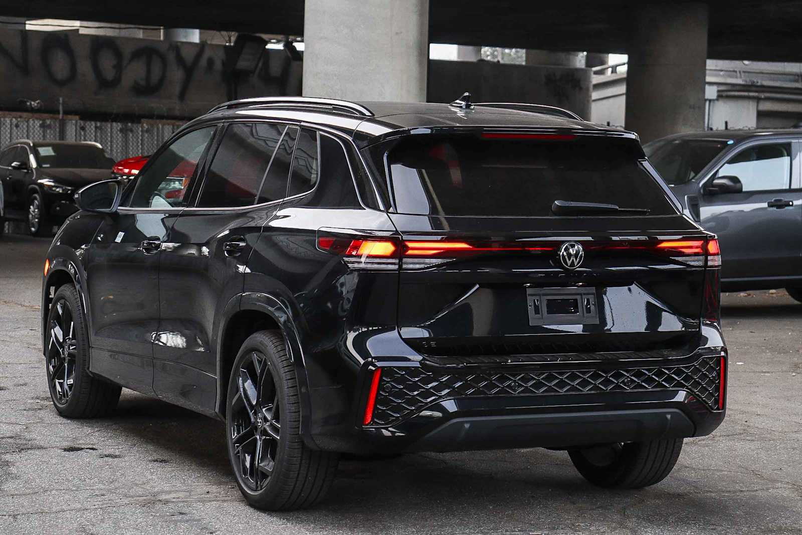 Thumbnail: 2026 Volkswagen Tiguan - 6