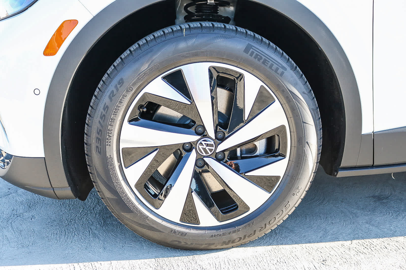 Thumbnail: 2026 Volkswagen ID.4 - 10