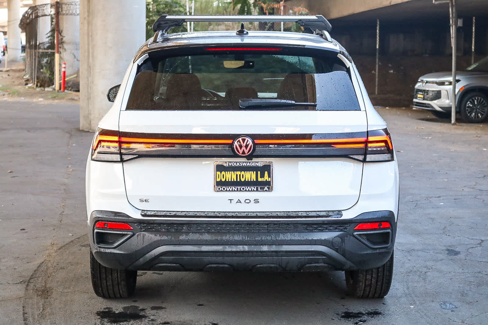 Thumbnail: 2025 Volkswagen Taos - 7