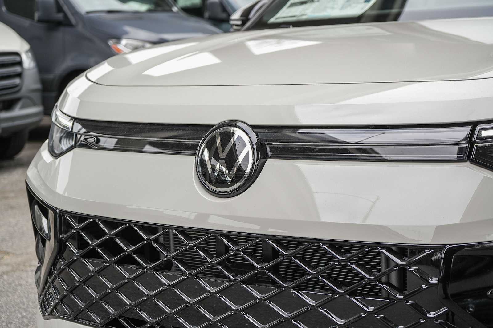 Thumbnail: 2026 Volkswagen Tiguan - 11