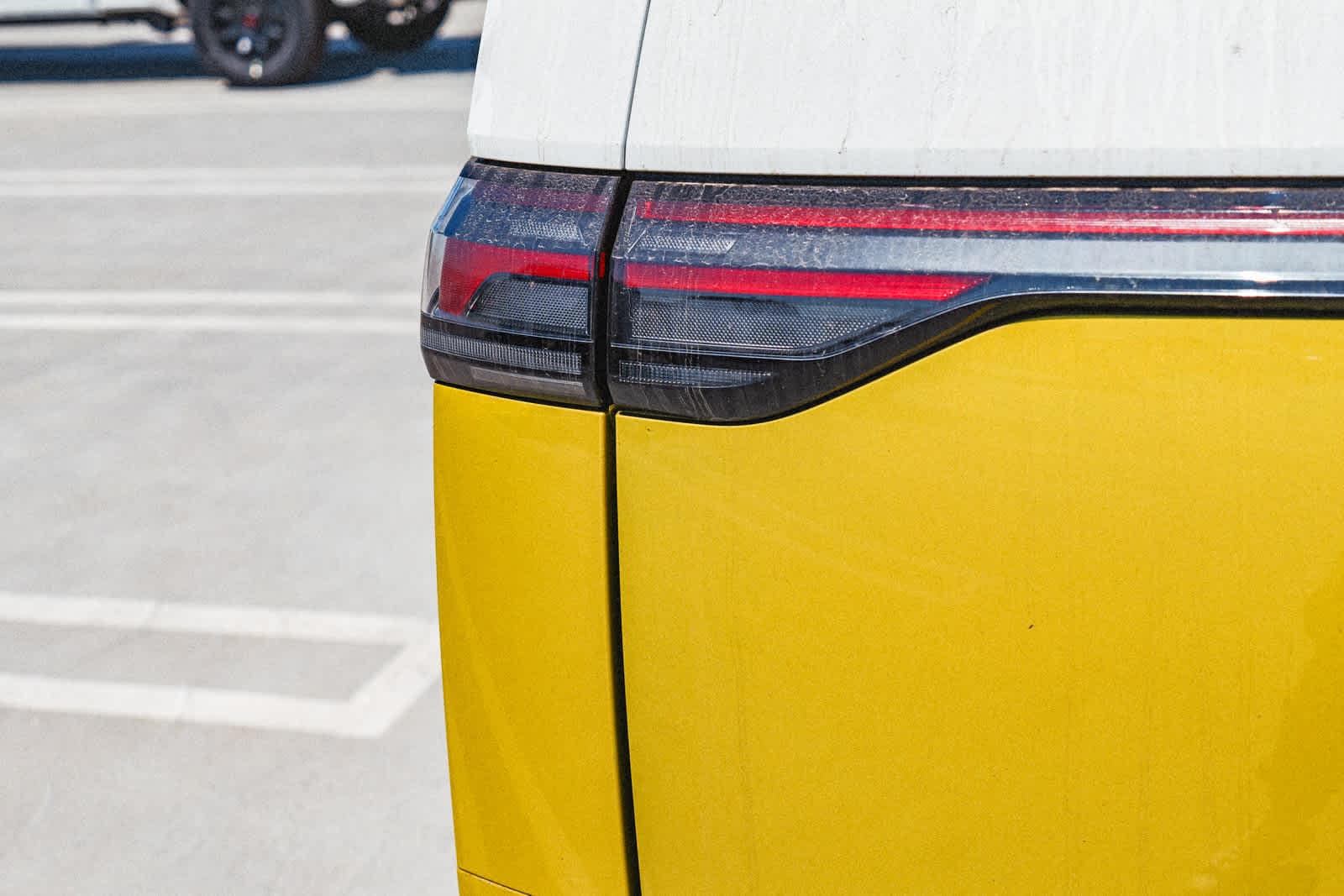 Thumbnail: 2025 Volkswagen ID.Buzz - 7