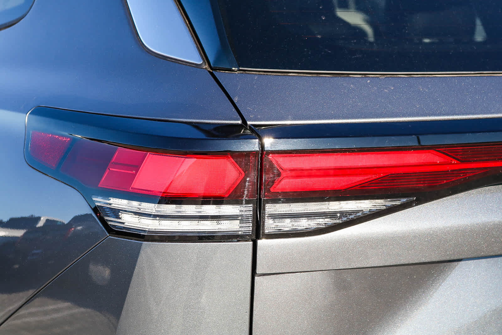 Thumbnail: 2026 Volkswagen Tiguan - 9