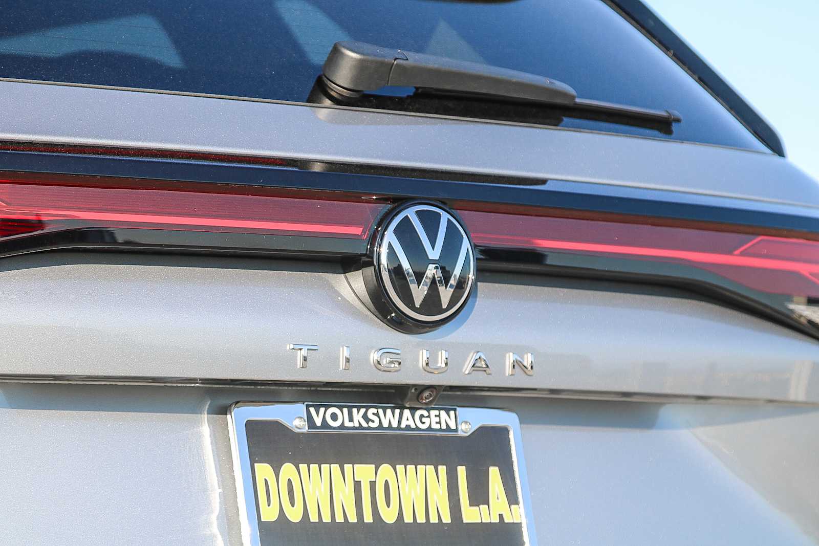 Thumbnail: 2025 Volkswagen Tiguan - 10