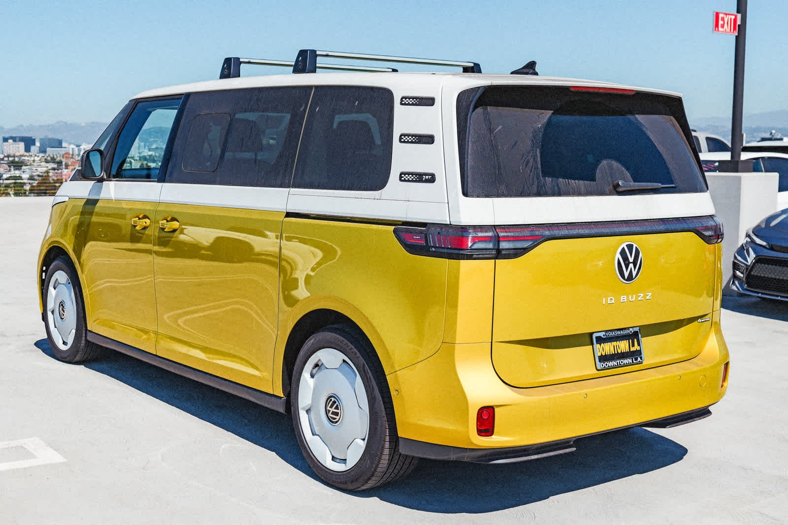 Thumbnail: 2025 Volkswagen ID.Buzz - 6
