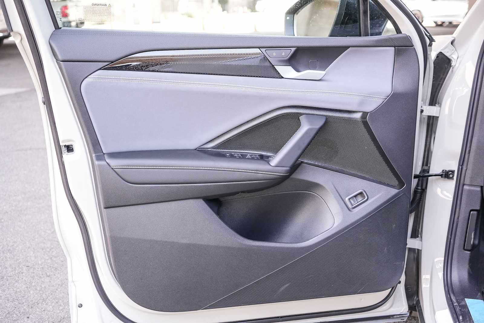 Thumbnail: 2026 Volkswagen Tiguan - 24