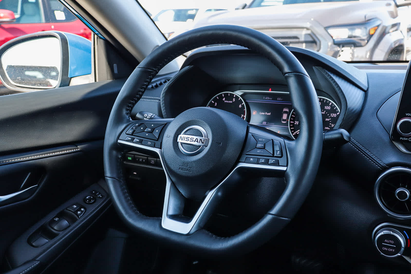 Thumbnail: 2022 Nissan Sentra - 16