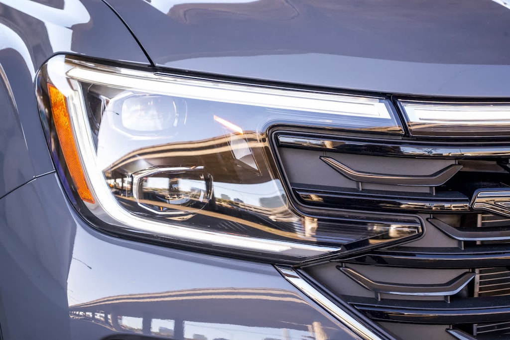 New 2026 Volkswagen Atlas Cross Sport 2.0T SEL Premium R-Line SUV