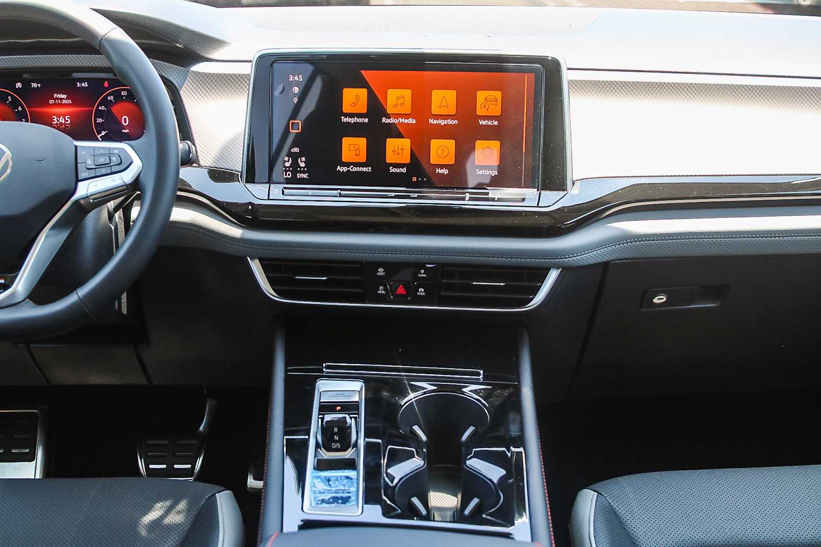 Thumbnail: 2025 Volkswagen Atlas - 14