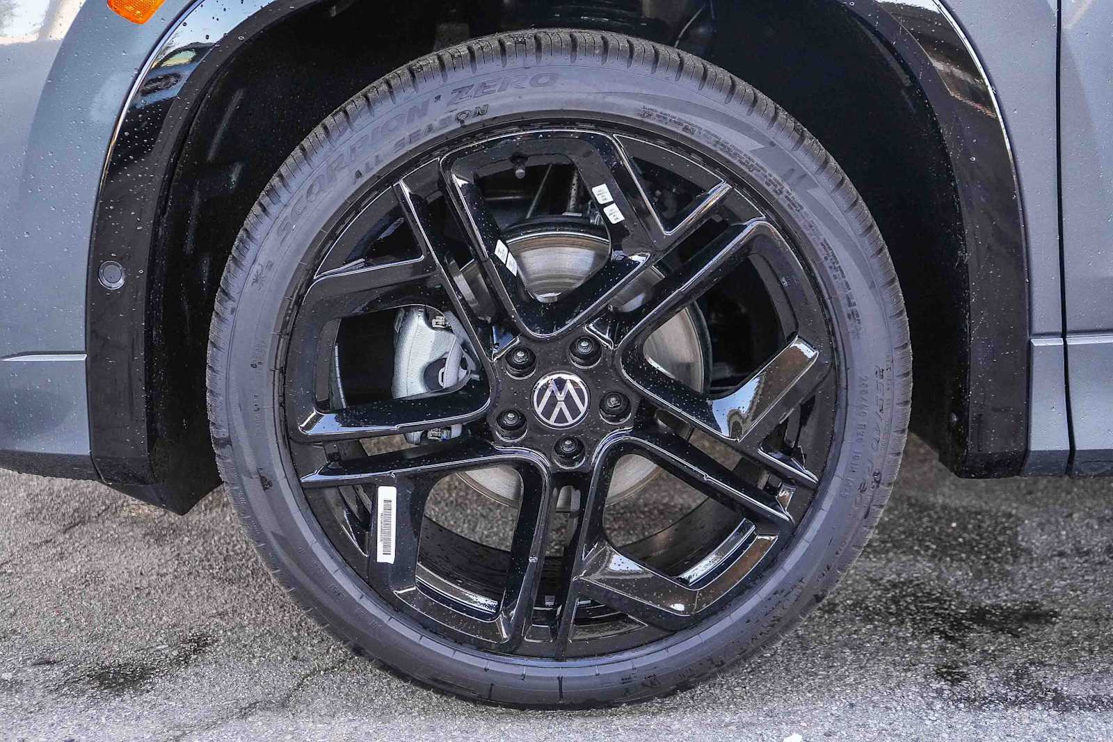 Thumbnail: 2026 Volkswagen Tiguan - 11