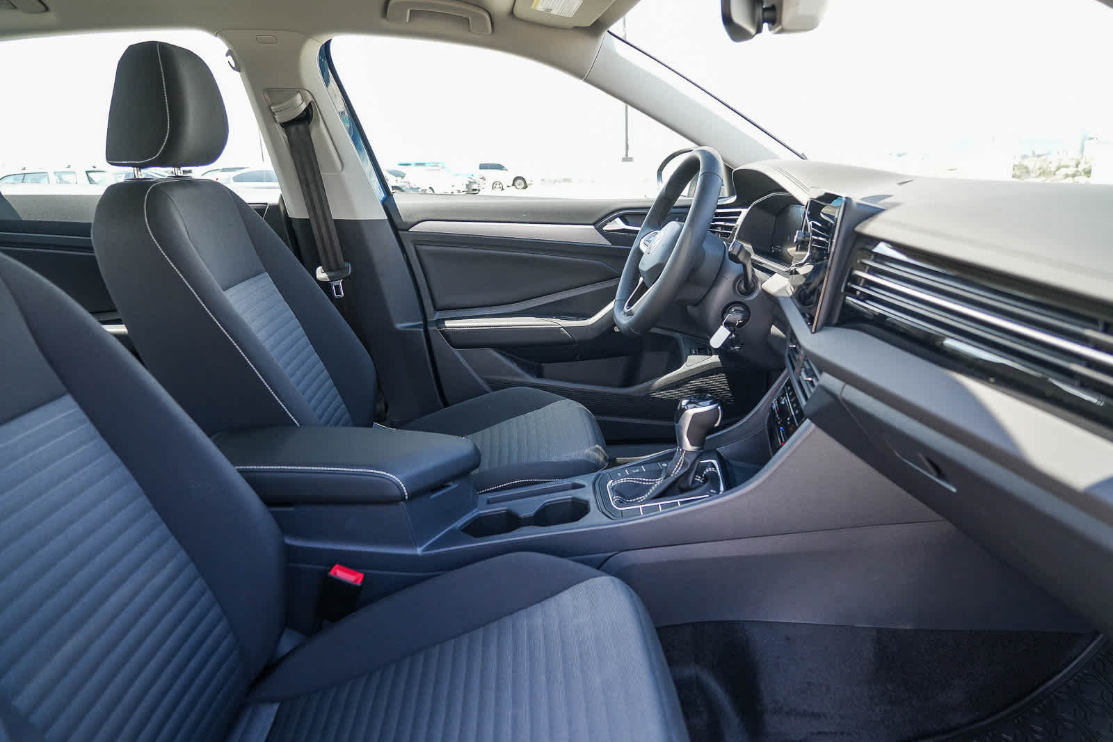 Thumbnail: 2026 Volkswagen Jetta - 18