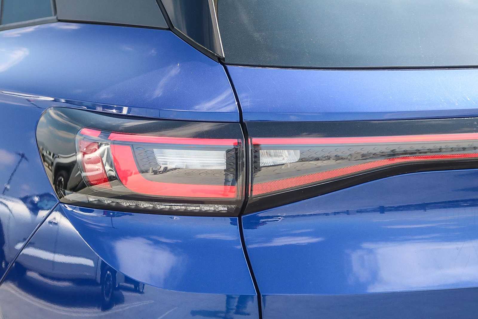 Thumbnail: 2021 Volkswagen ID.4 - 9