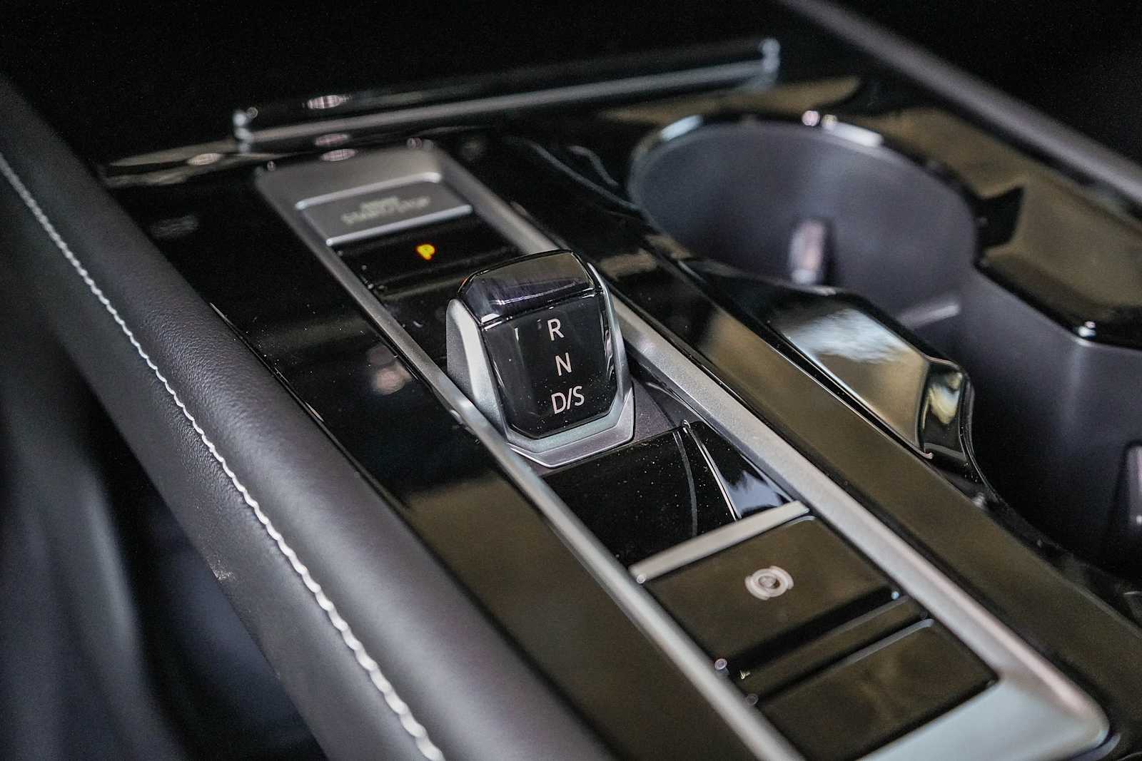 Thumbnail: 2026 Volkswagen Atlas - 22