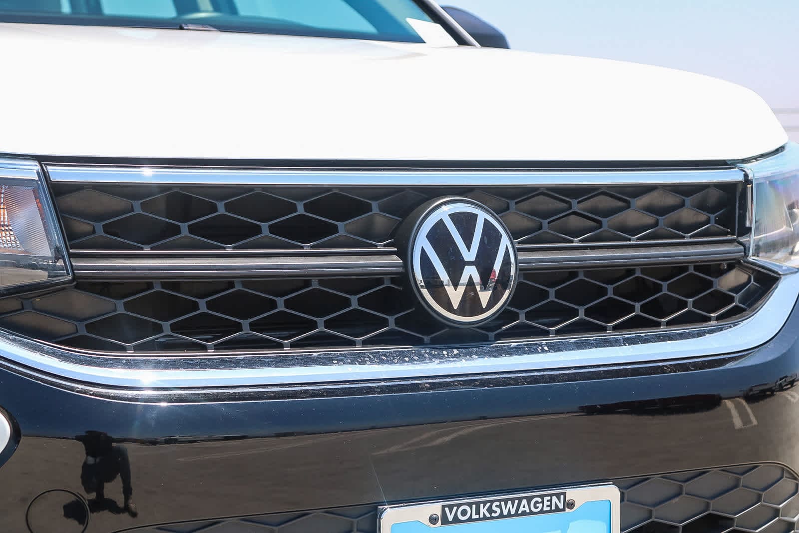 Thumbnail: 2023 Volkswagen Taos - 5