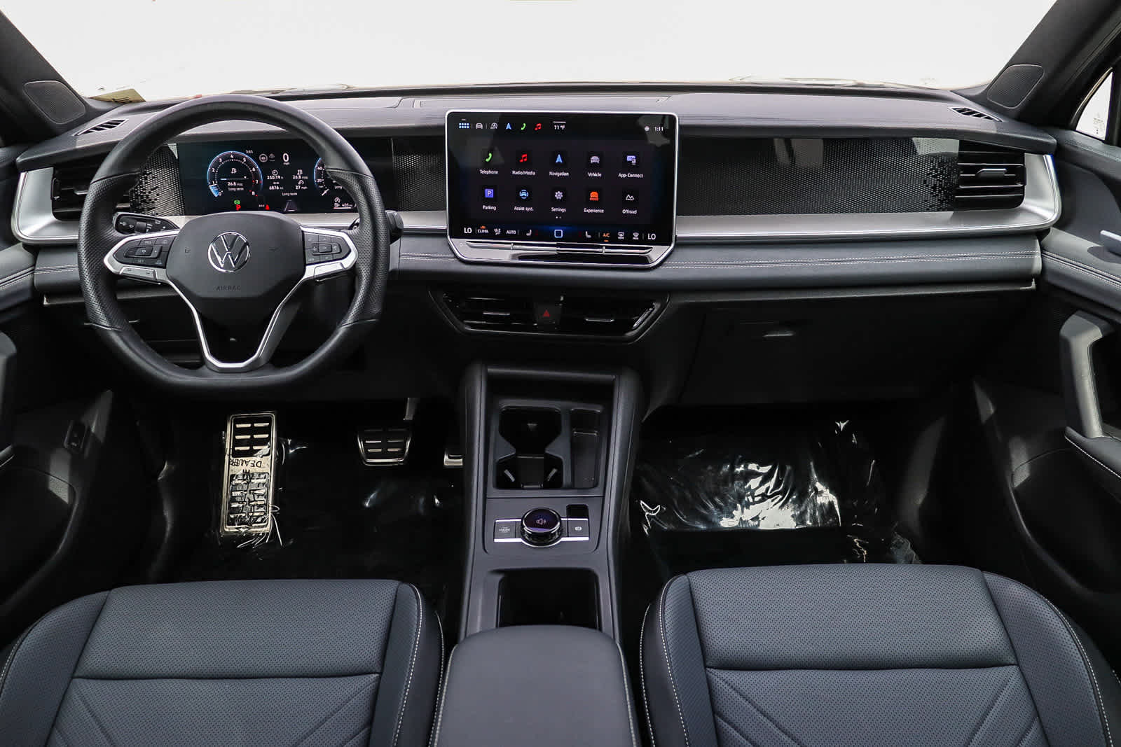 Thumbnail: 2025 Volkswagen Tiguan - 12