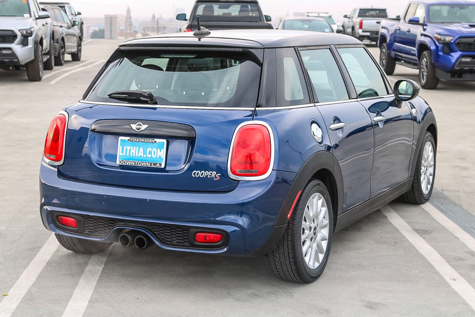 Thumbnail: 2015 MINI Cooper Hardtop - 7