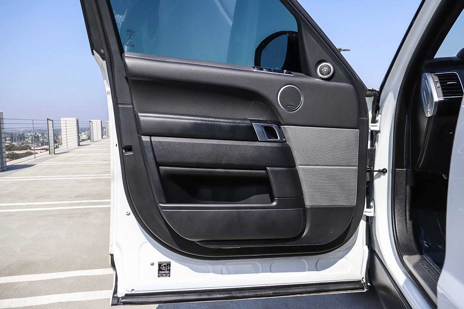 Thumbnail: 2018 Land Rover Range Rover Sport - 23